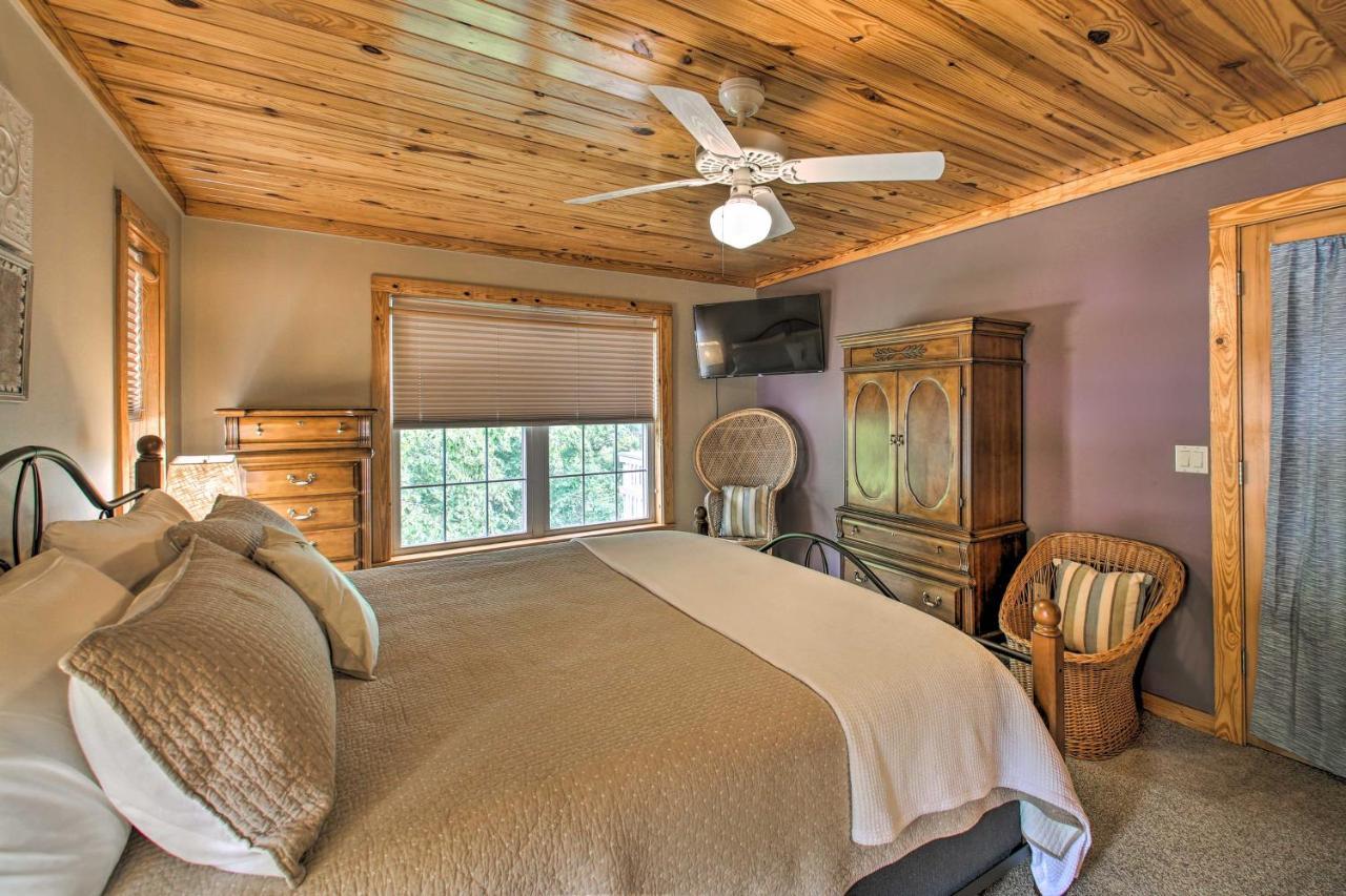 Hot Springs Village Lakeside Hot Springs Retreat With Kayaks And Boat Dock מראה חיצוני תמונה